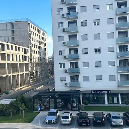 Apartment Luxury D&b Podgorica
