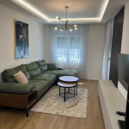 Luxury D&b Apartment Podgorica