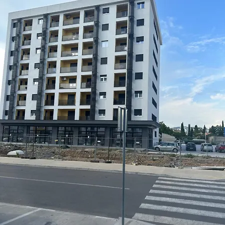 Luxury D&b Apartament