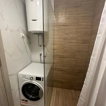 Luxury D&b Apartment